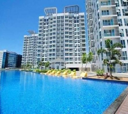 Mactan Newtown Beach Condo Lapu-Lapu City Exteriör bild