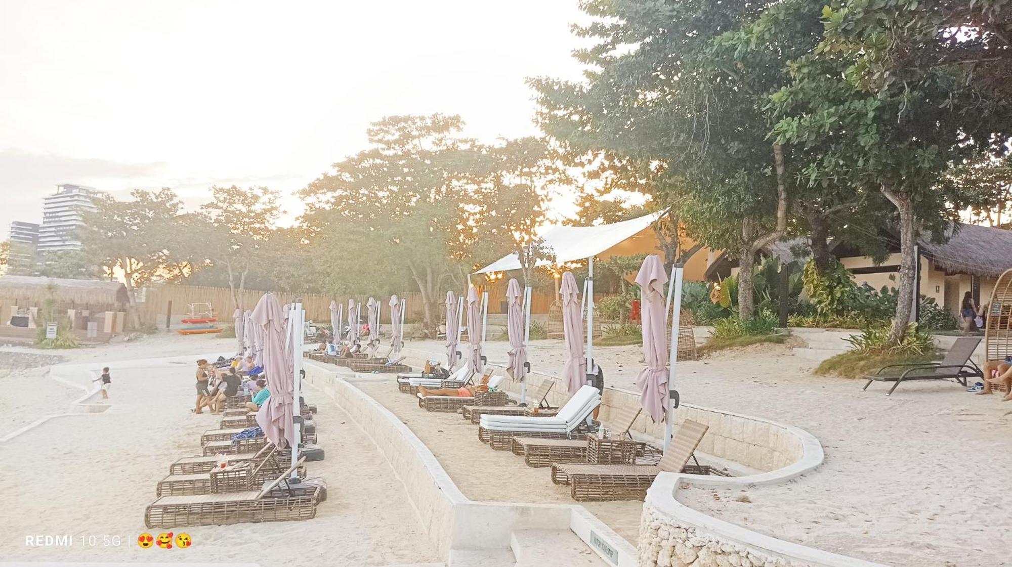 Mactan Newtown Beach Condo Lapu-Lapu City Exteriör bild
