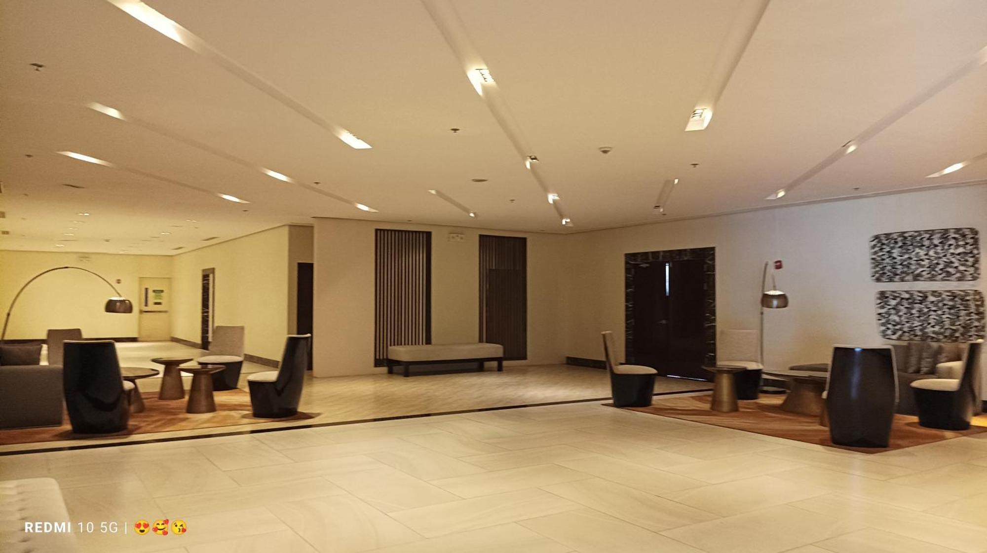 Mactan Newtown Beach Condo Lapu-Lapu City Exteriör bild